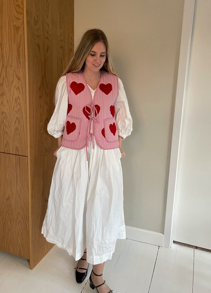 Sissel Edelbo Vest Honey Suzani Embroidery Red Heart Voksen ONESIZE