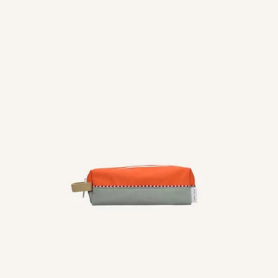 Sticky Lemon Penalhus Wonders Colourblocking Lifebuoy Orange Shark Grey